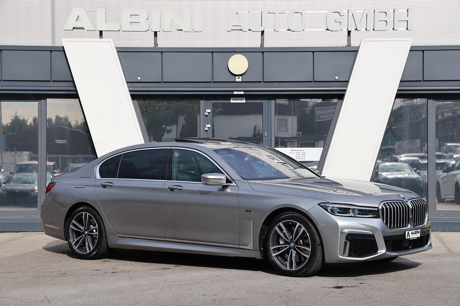BMW 745Le M-Sport SAG, Plug-in-Hybrid Benzin/Elektro, Occasion / Gebraucht, Automatik - 2