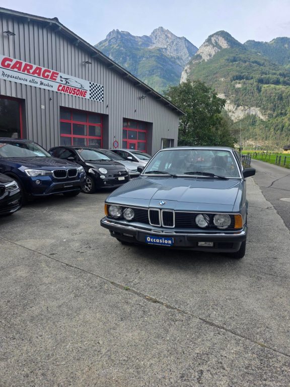 BMW 745i