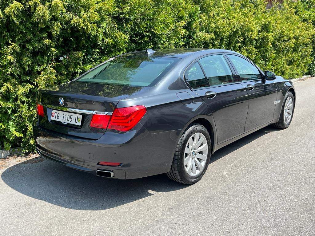 BMW 750i xDrive, Benzin, Occasion / Gebraucht, Automatik - 3
