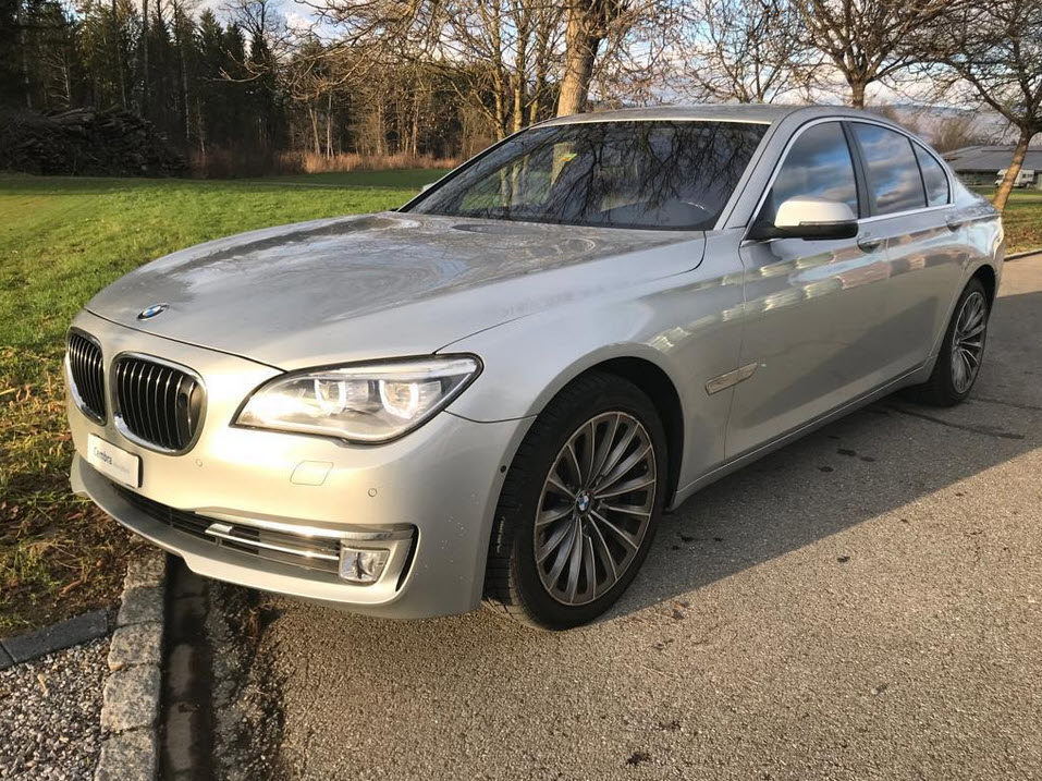 BMW 7er Reihe F01 750i xDrive, Benzin, Occasion / Gebraucht, Automat - 2