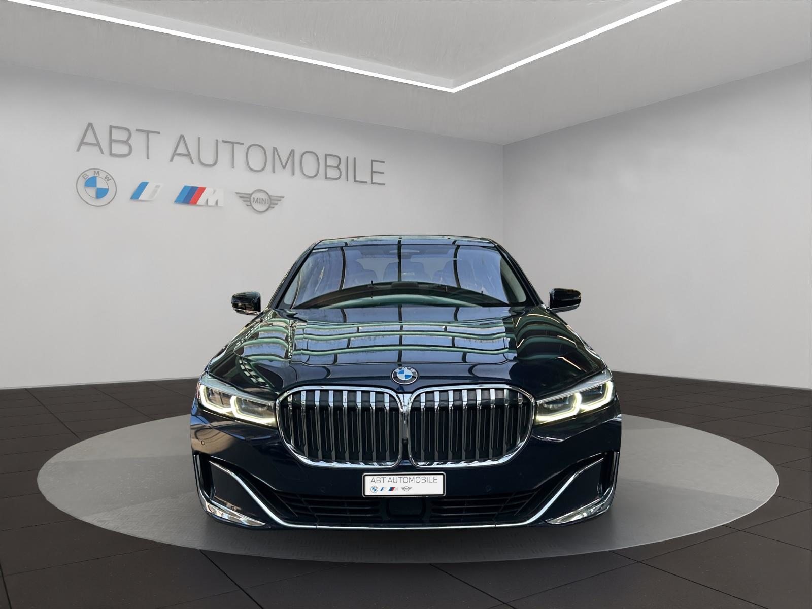 BMW 750i xDrive, Benzina, Occasioni / Usate, Automatico - 2