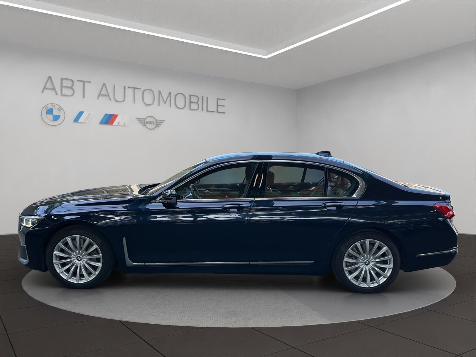 BMW 750i xDrive, Benzina, Occasioni / Usate, Automatico - 3