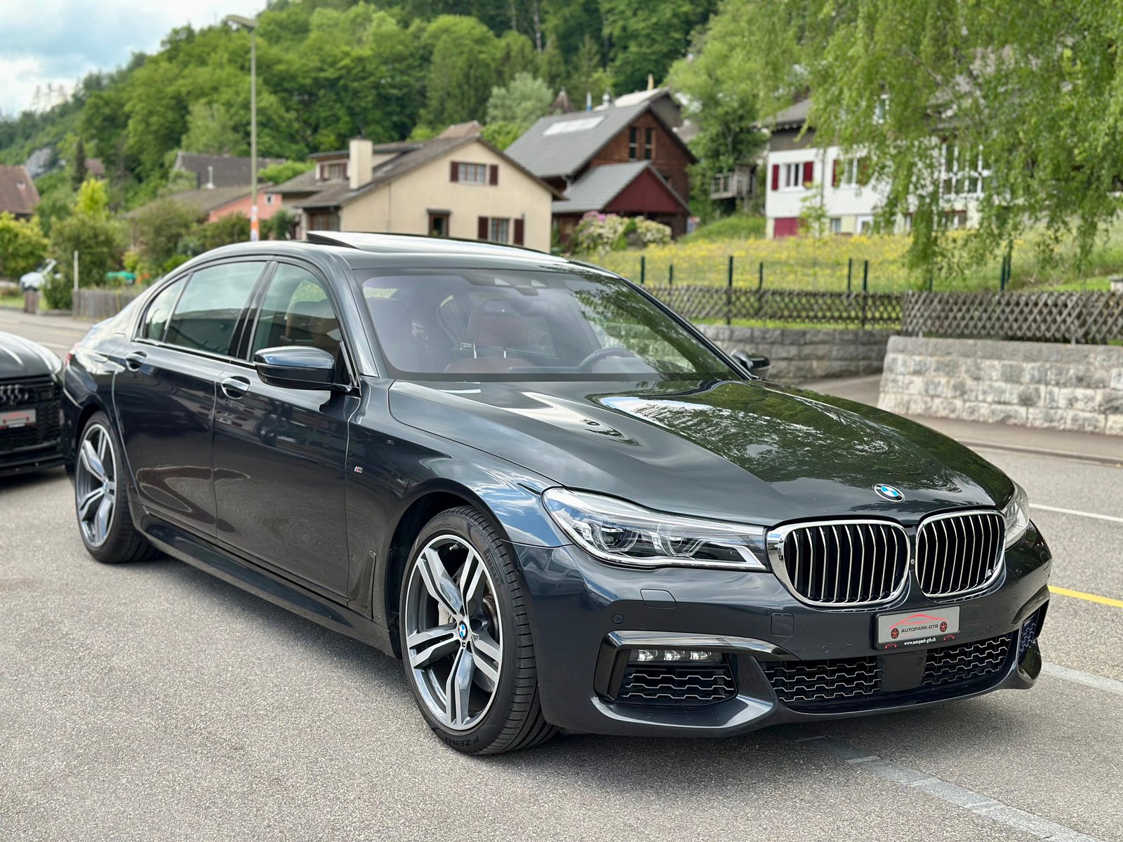 BMW 750Li, Benzin, Occasion / Gebraucht, Automatik - 2