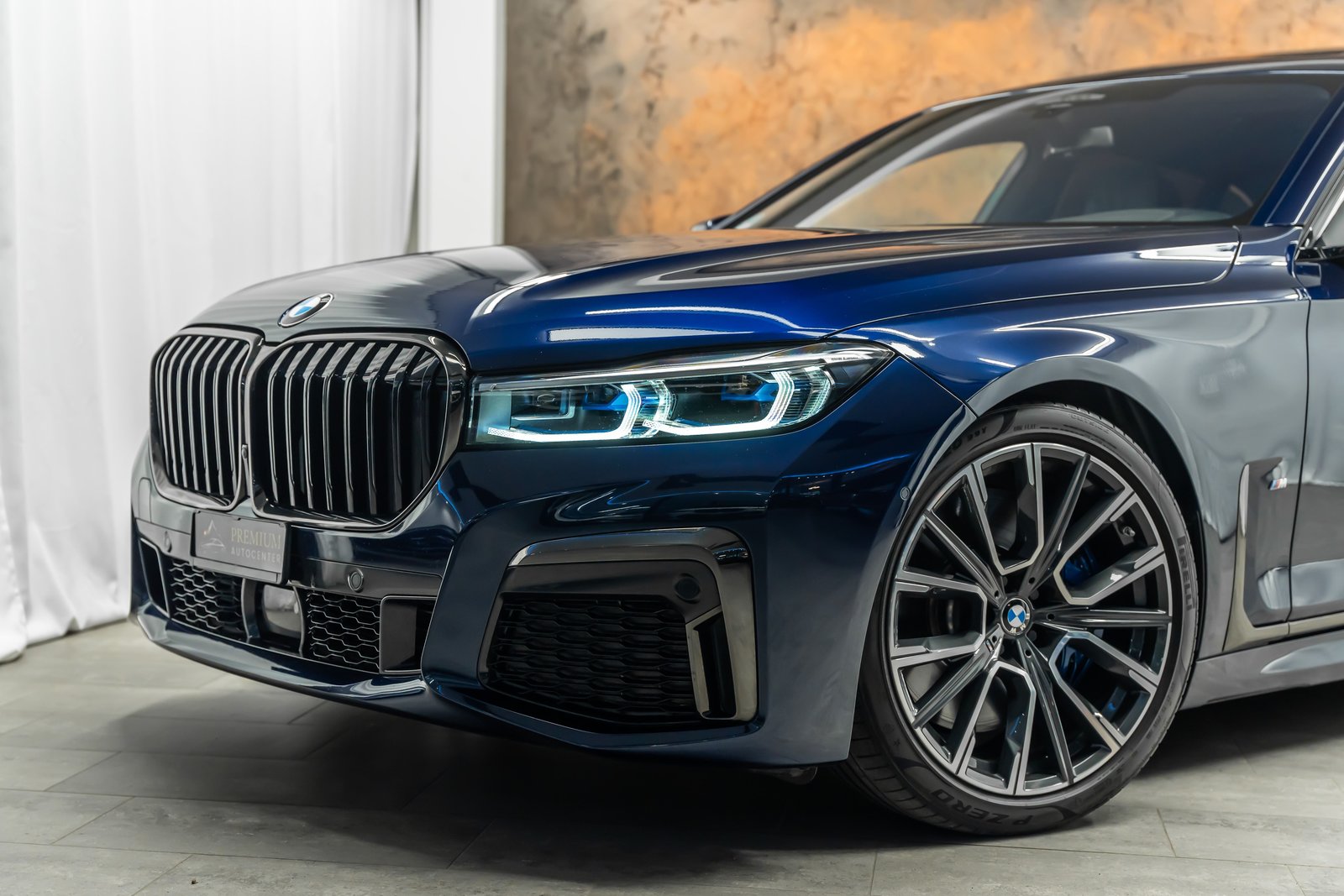 BMW 750Li M Sport Steptronic *Fond-TV*Massage*Sky Lou, Benzina, Occasioni / Usate, Automatico - 4