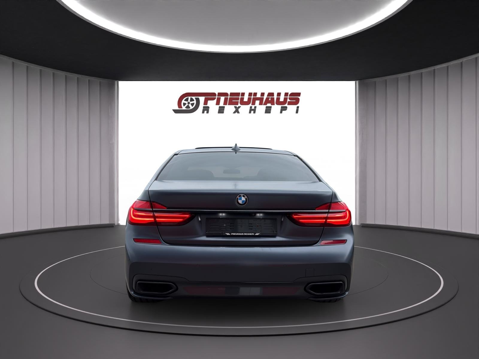 BMW 750i Steptronic, Petrol, Second hand / Used, Automatic - 5