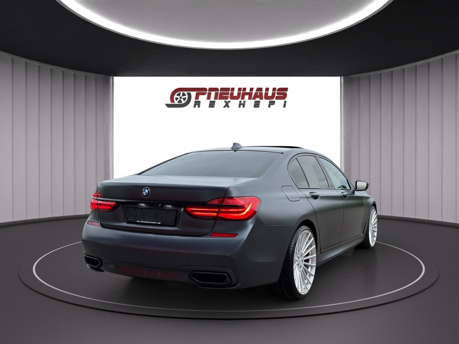BMW 750i Steptronic, Petrol, Second hand / Used, Automatic - 6