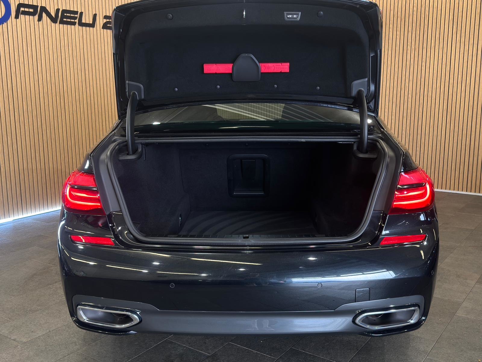 BMW 750d Steptronic *CH*, Diesel, Occasion / Utilisé, Automatique - 4