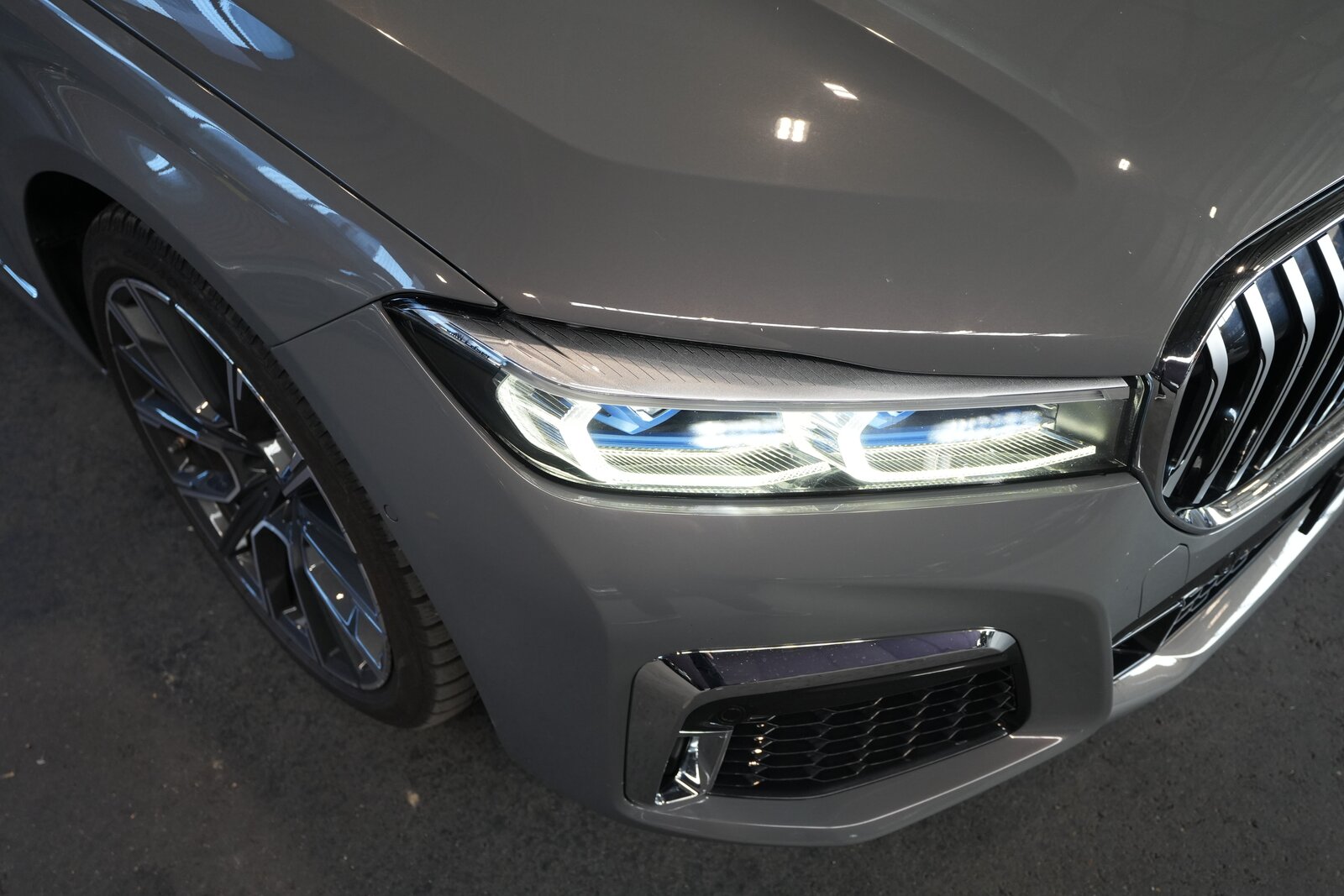 BMW 750i Steptronic, Essence, Occasion / Utilisé, Automatique - 7