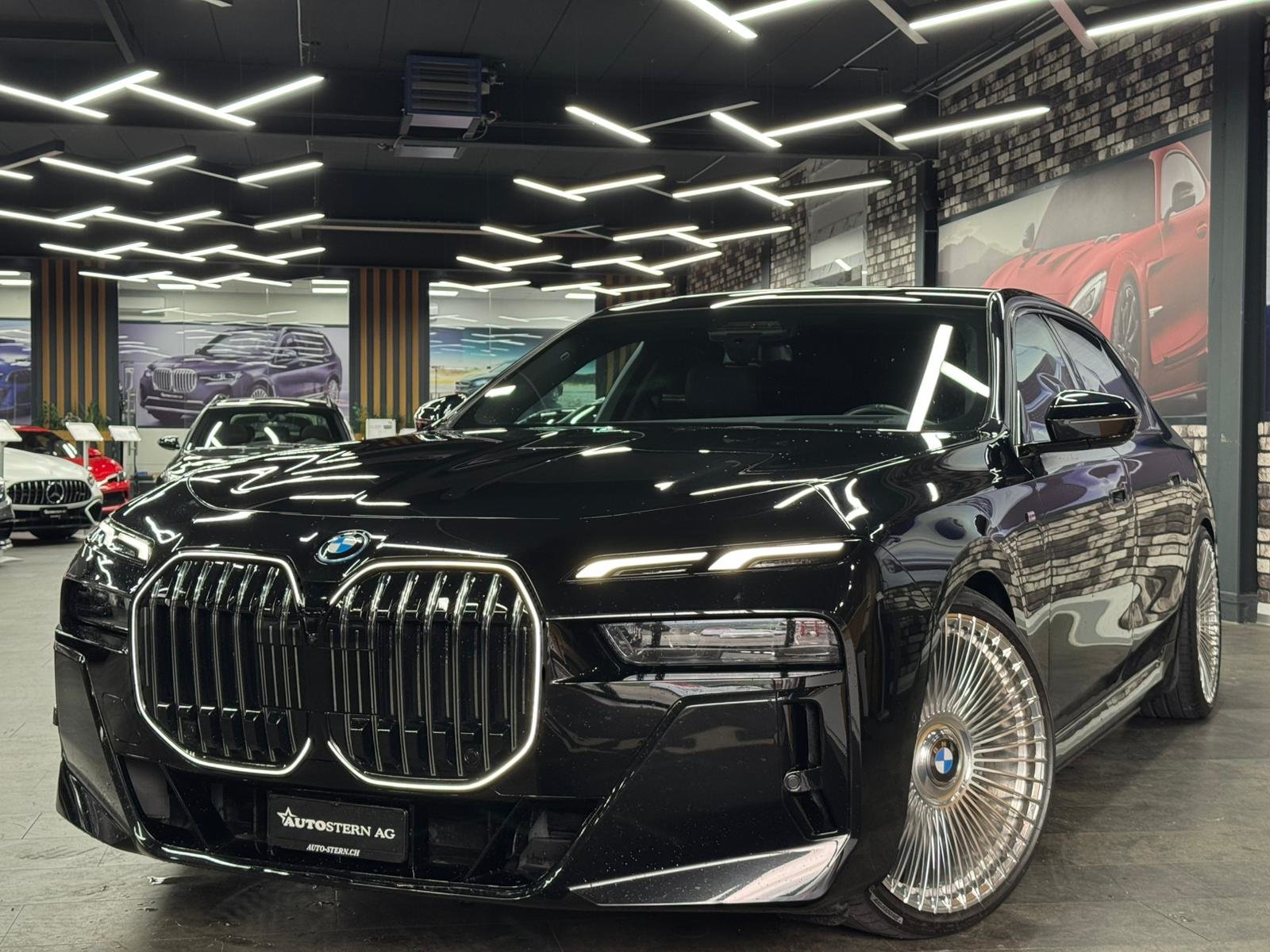 BMW 750e M Sport Steptronic