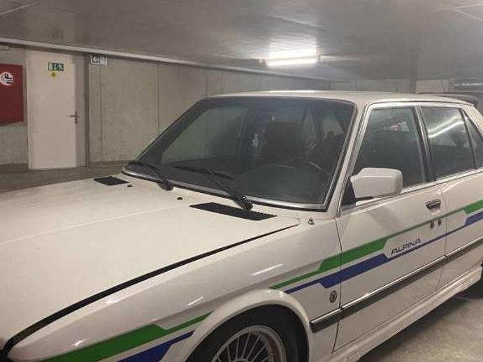 BMW ALPINA b7 turbo, Benzin, Occasion / Gebraucht, Handschaltung