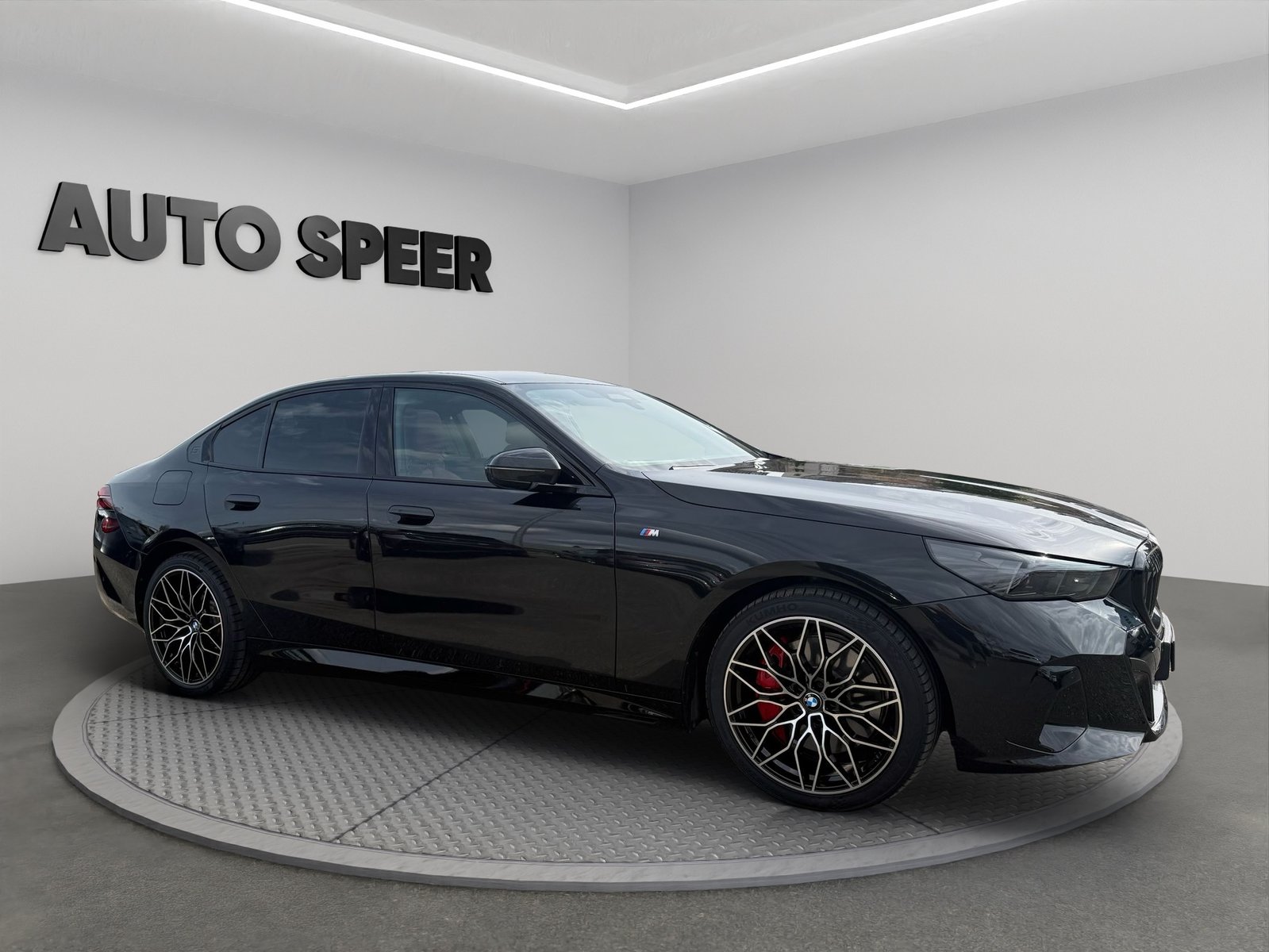 BMW BMW 550e M Sport Pro Panorama BW Laser CH 1., Plug-in-Hybrid Benzin/Elektro, Occasion / Gebraucht, Automatik - 3