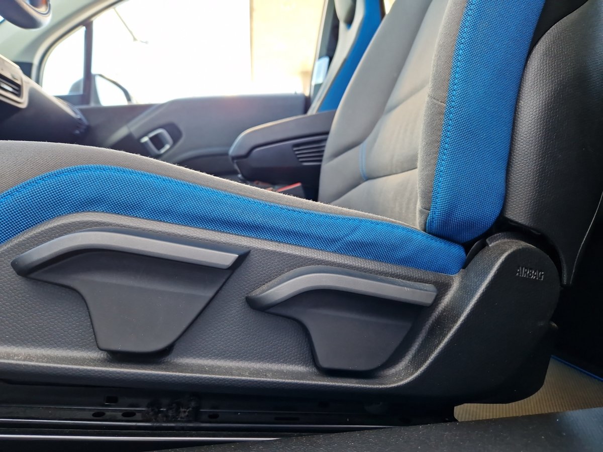 BMW i3s, Electric, Second hand / Used, Automatic - 6