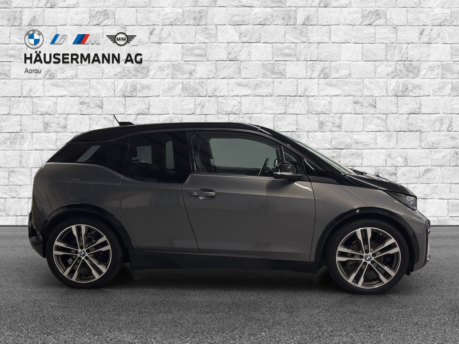 BMW i3s, Electric, Second hand / Used, Automatic - 4