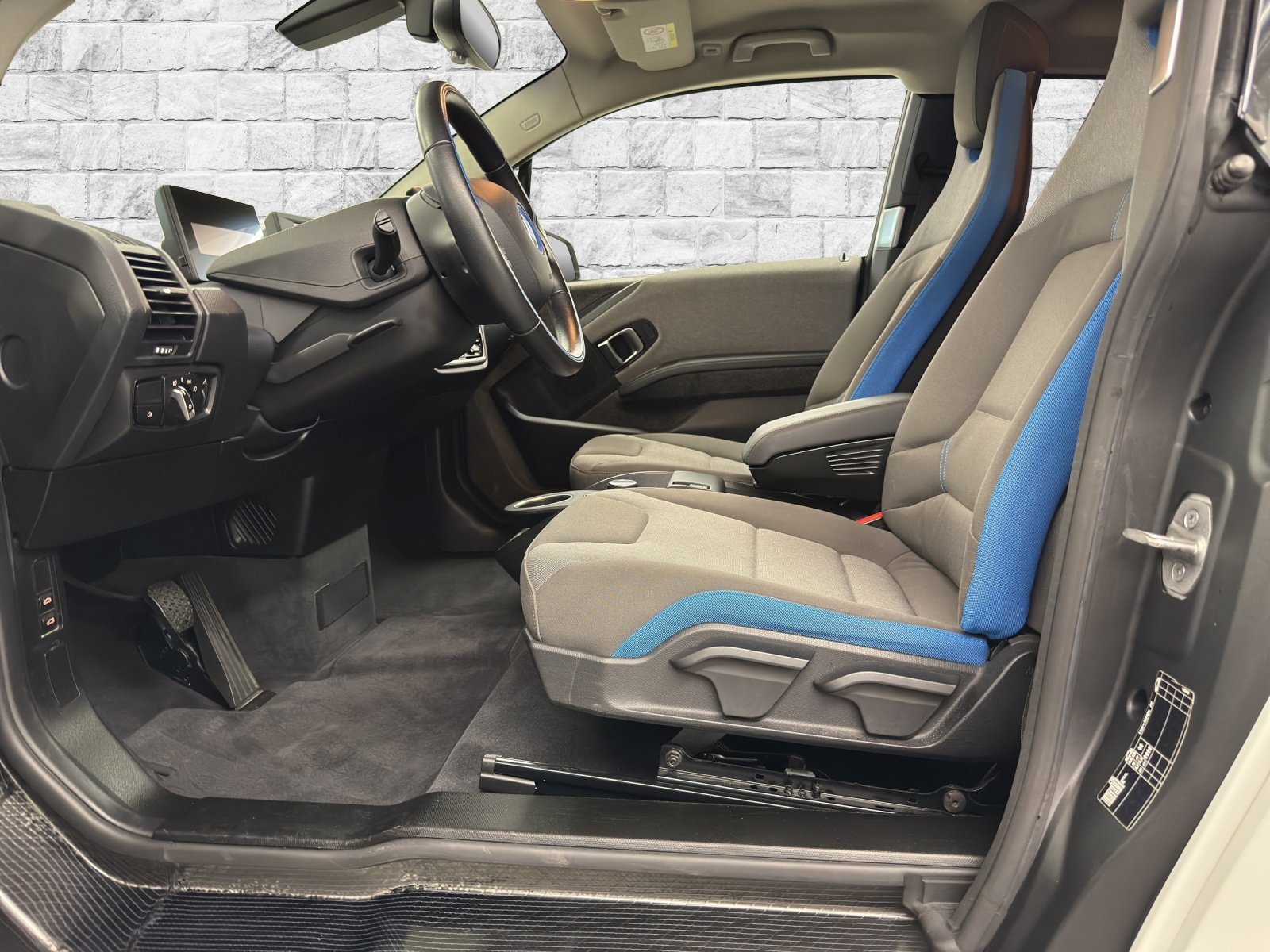 BMW i3, Electric, Second hand / Used, Automatic - 7
