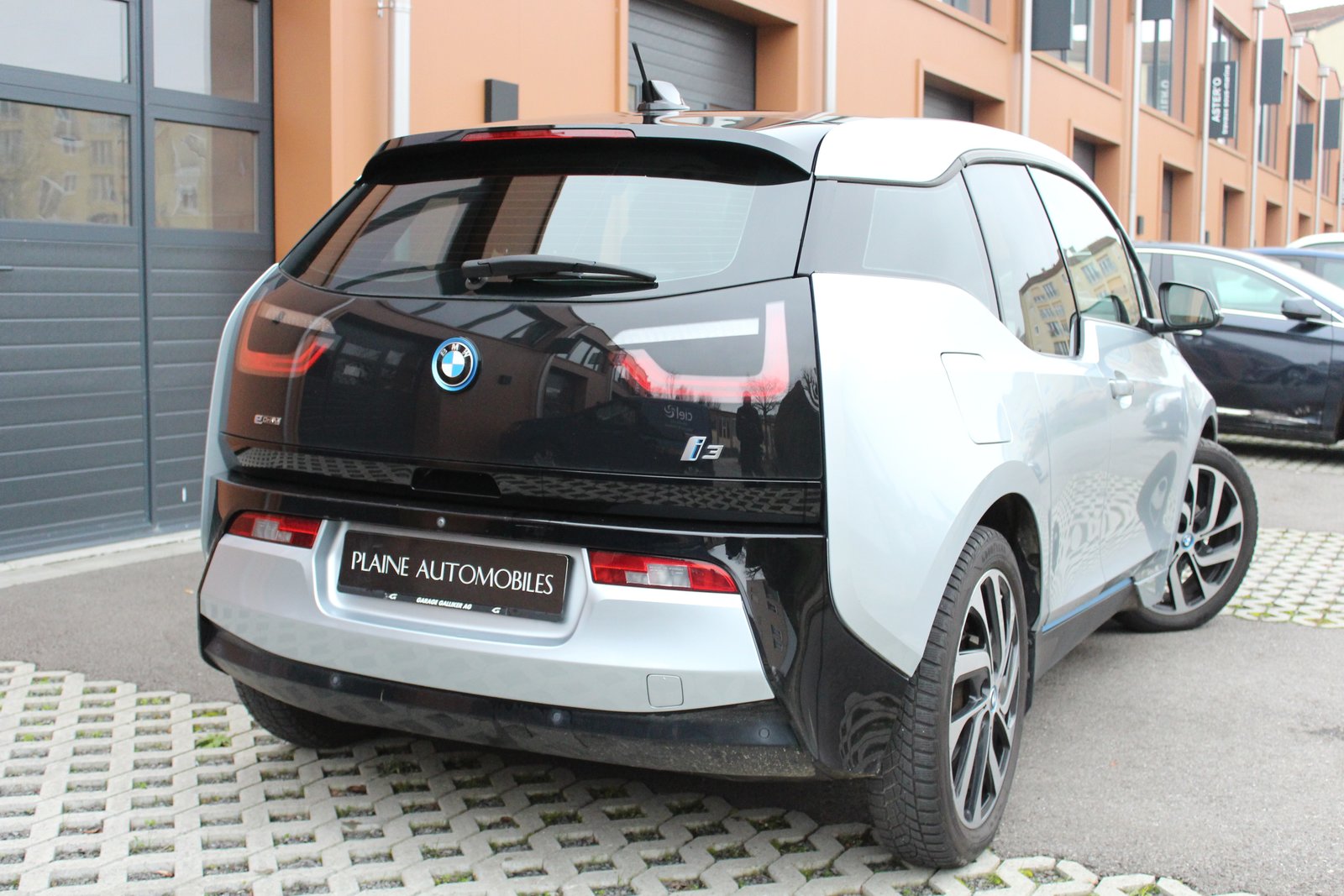 BMW i3 (60Ah) Range Extender, Hybride Rechargeable Essence/Électricité, Occasion / Utilisé, Automatique - 5