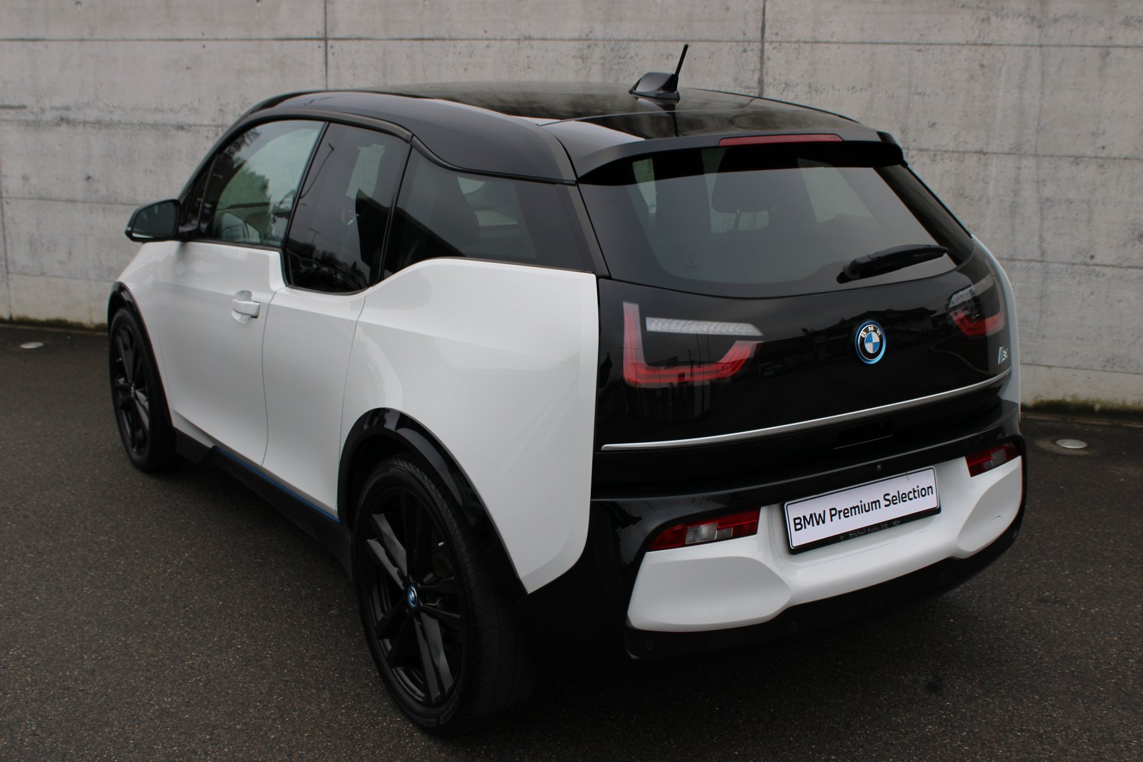 BMW i3s, Électrique, Occasion / Utilisé, Automatique - 7