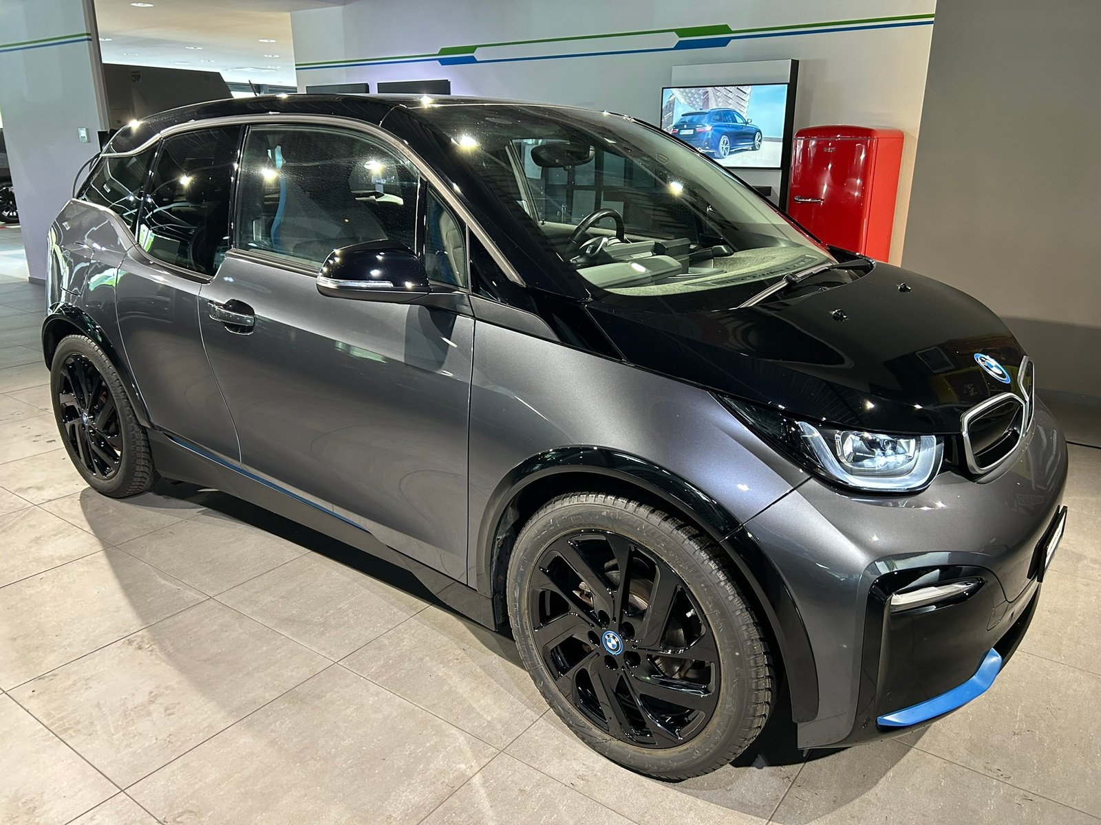 BMW i3s, Electric, Second hand / Used, Automatic - 3