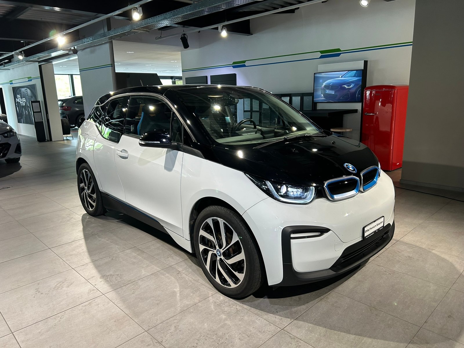 BMW i3