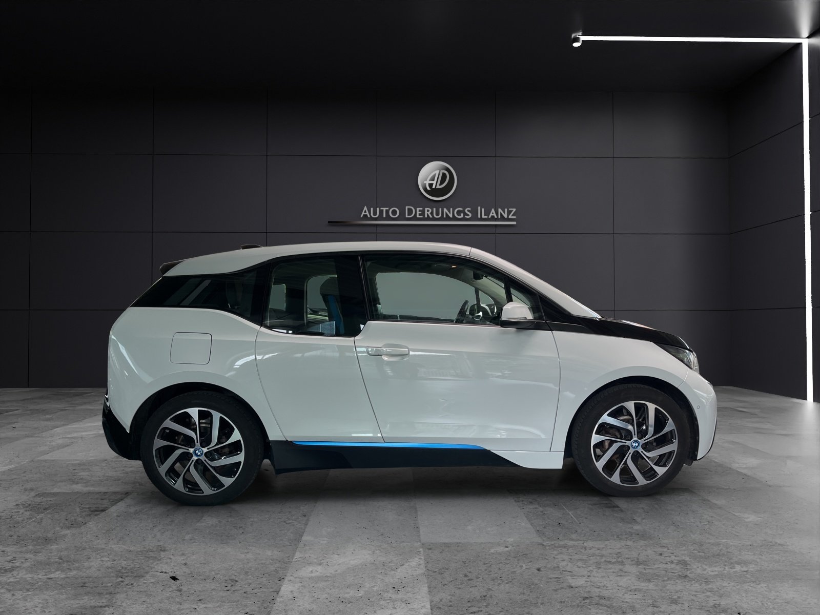 BMW i3 60 Ah, Électrique, Occasion / Utilisé, Automatique - 6