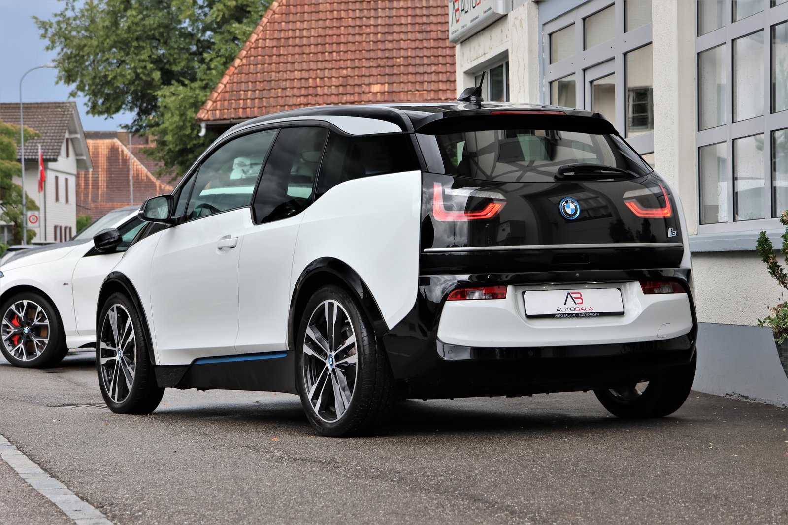 BMW i3 (120Ah), Electric, Second hand / Used, Automatic - 3