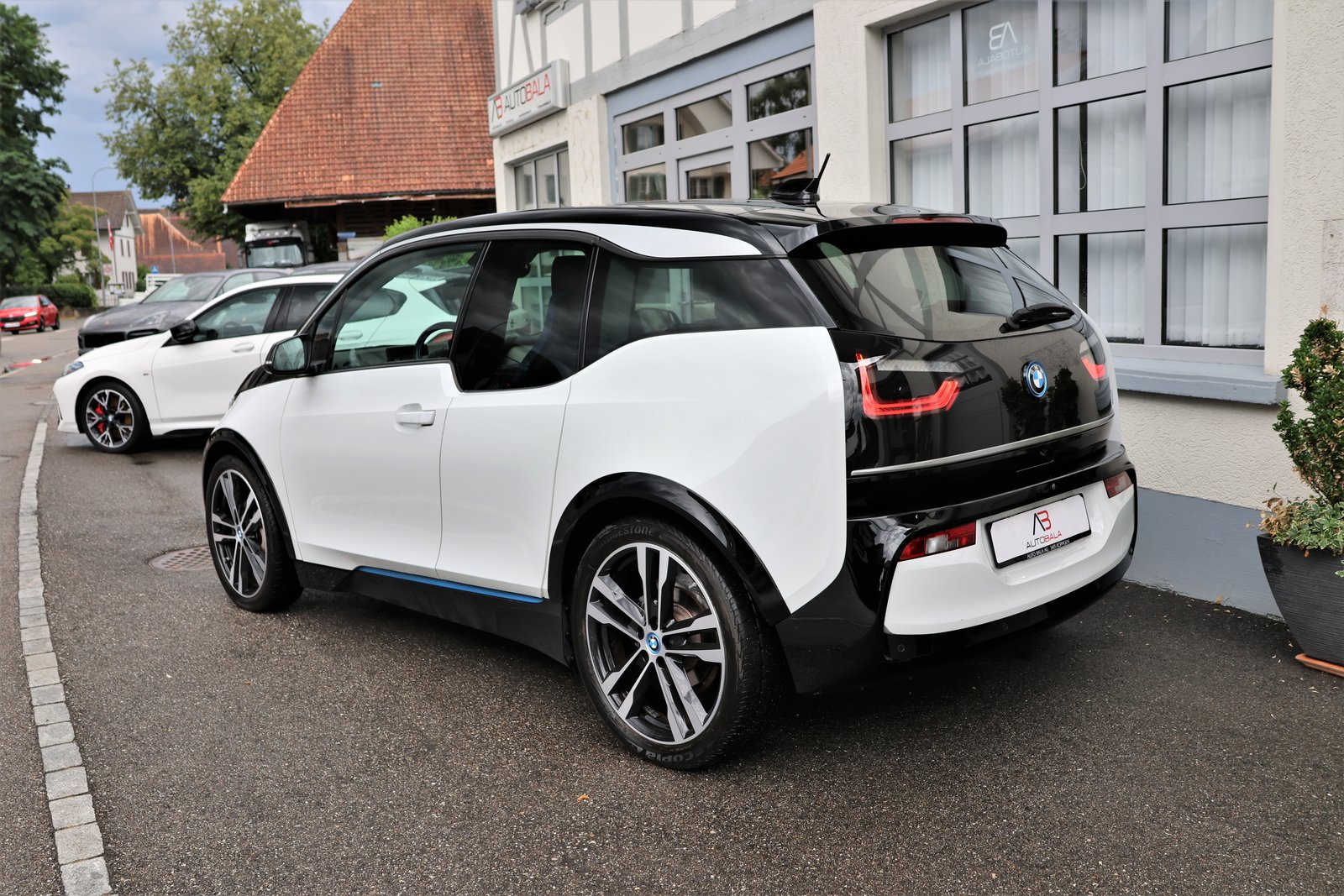 BMW i3 (120Ah), Electric, Second hand / Used, Automatic - 7