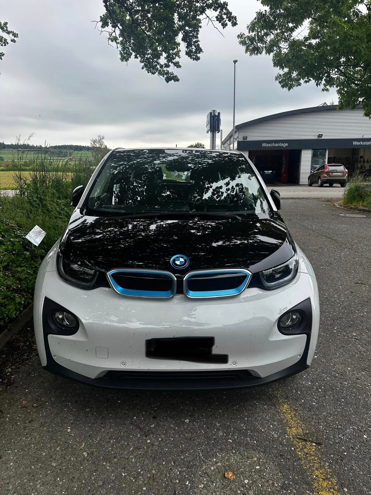 BMW i3 (60Ah) Range Extender, Plug-in-Hybrid Benzin/Elektro, Occasion / Gebraucht, Automatik - 5