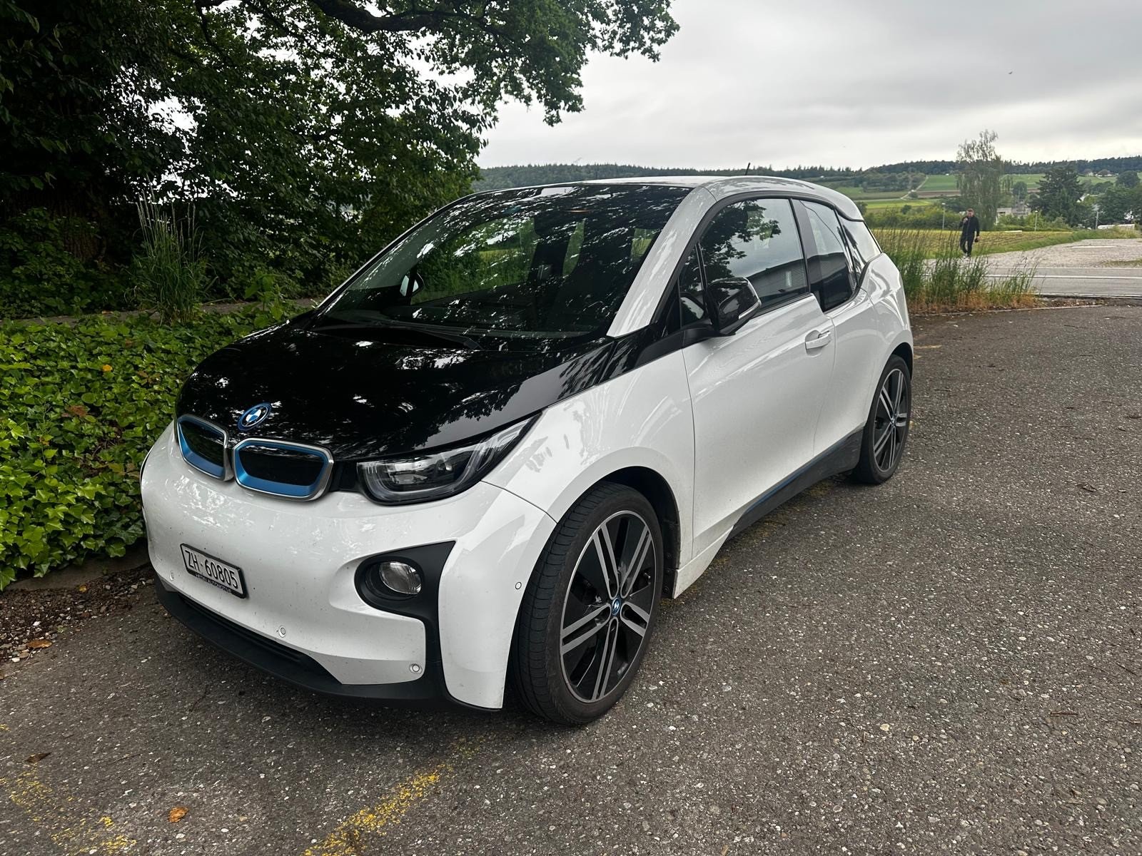 BMW i3 (60Ah) Range Extender, Plug-in-Hybrid Benzin/Elektro, Occasion / Gebraucht, Automatik - 6