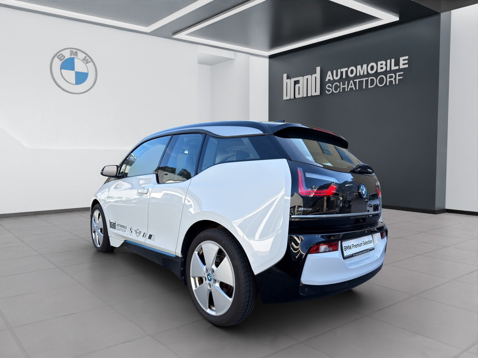 BMW i3 94 Ah, Électrique, Occasion / Utilisé, Automatique - 2