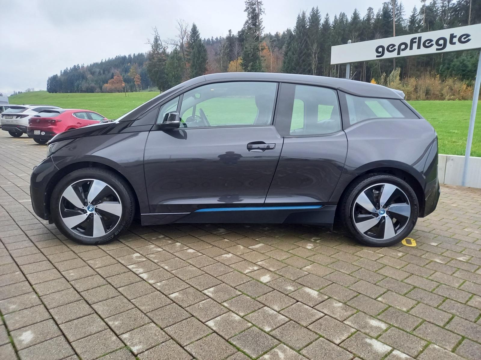 BMW i3 60 Ah mit REx, Full-Hybrid Petrol/Electric, Second hand / Used, Automatic - 3