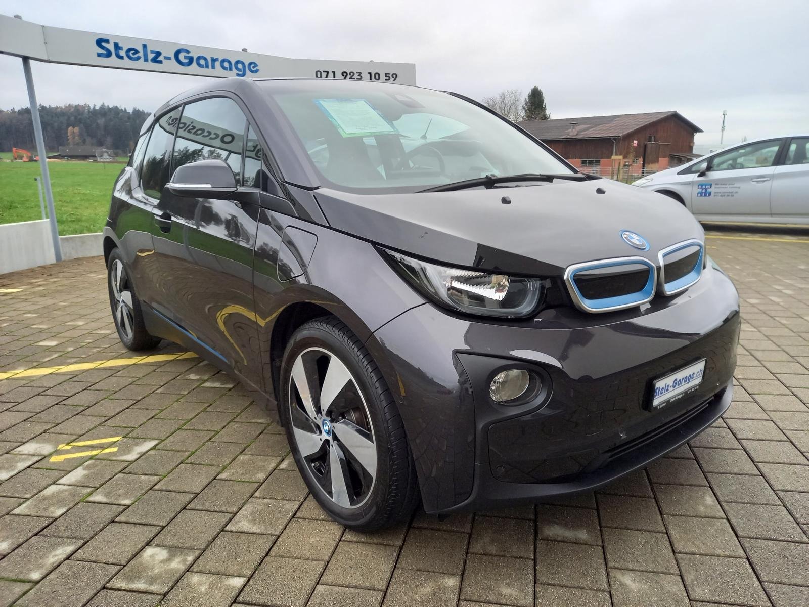 BMW i3 60 Ah mit REx, Full-Hybrid Petrol/Electric, Second hand / Used, Automatic - 4