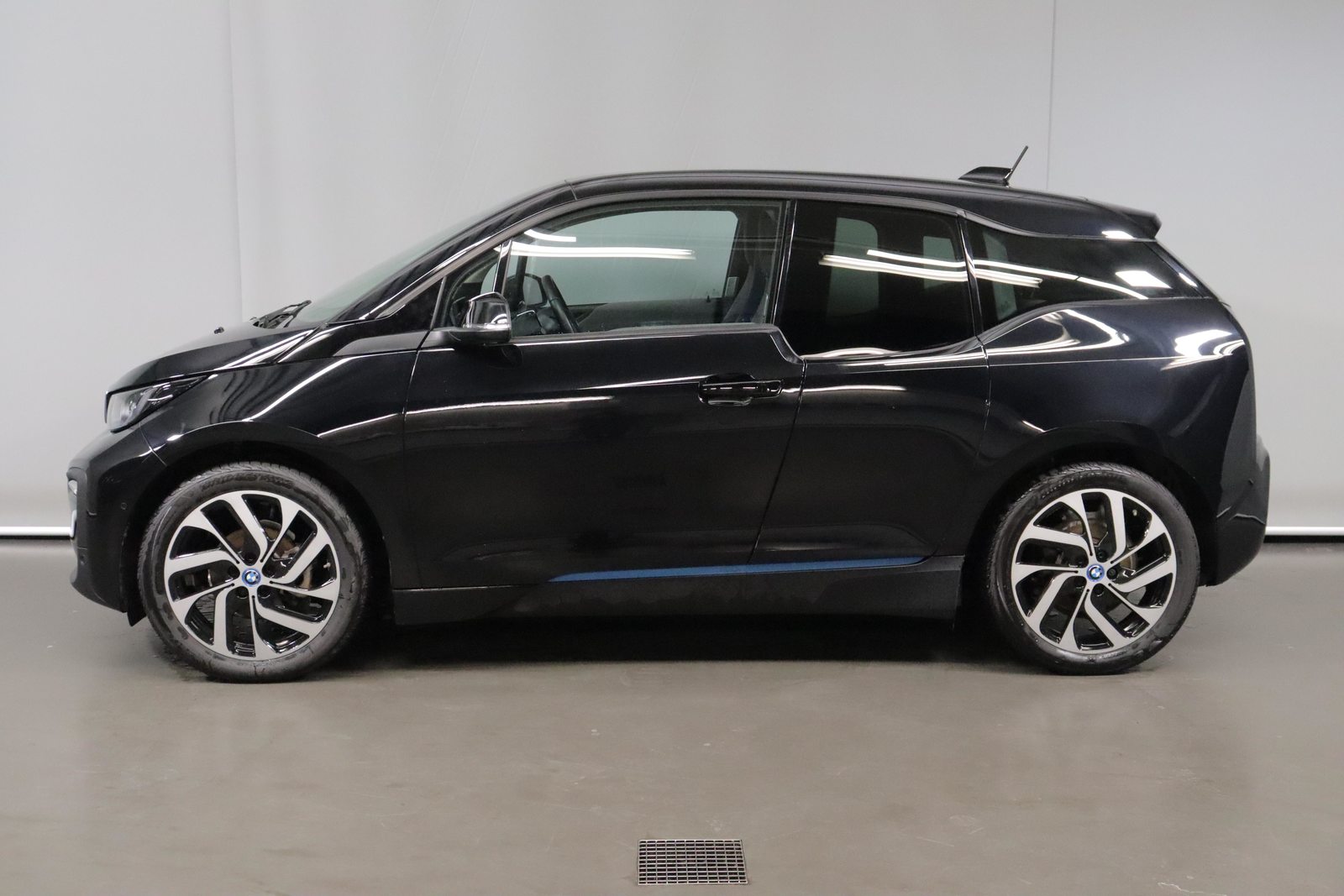 BMW i3 120 Ah, Électrique, Occasion / Utilisé, Automatique - 6
