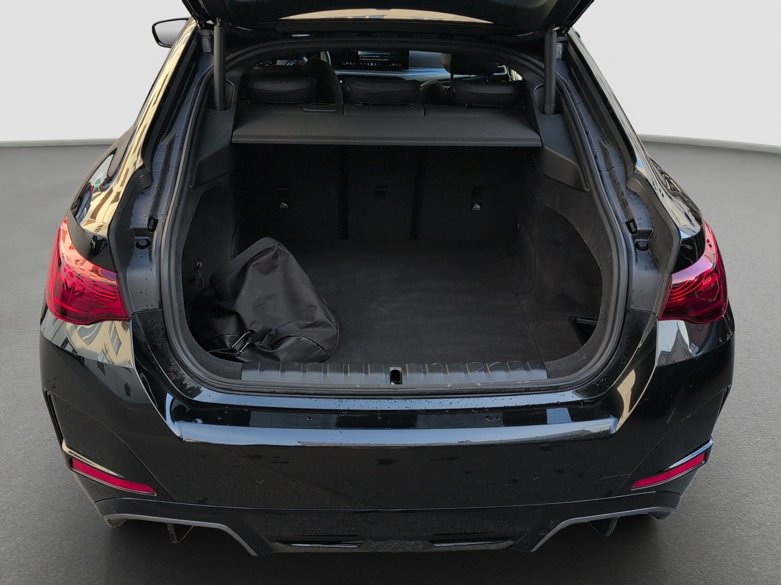BMW i4 M60 M Sport Pro, Electric, Ex-demonstrator, Automatic - 6
