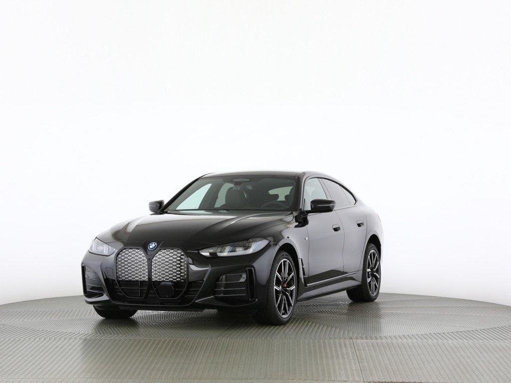 BMW i4 40