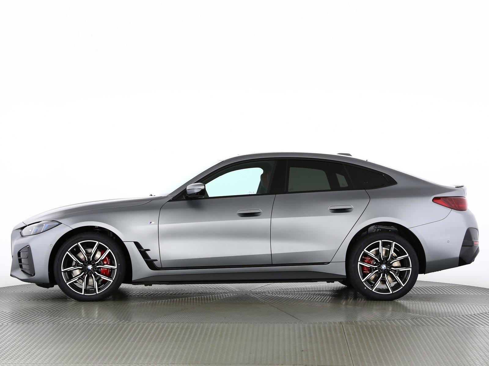 BMW i4 40 M Sport Pro, Electric, New car, Automatic - 6