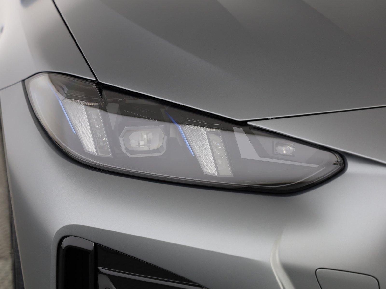 BMW i4 40 M Sport Pro, Electric, New car, Automatic - 7