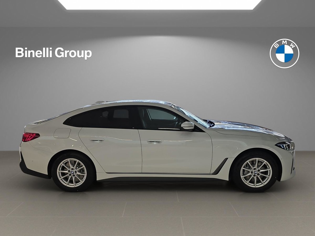 BMW i4 eDrive 35, Electric, New car, Automatic - 7