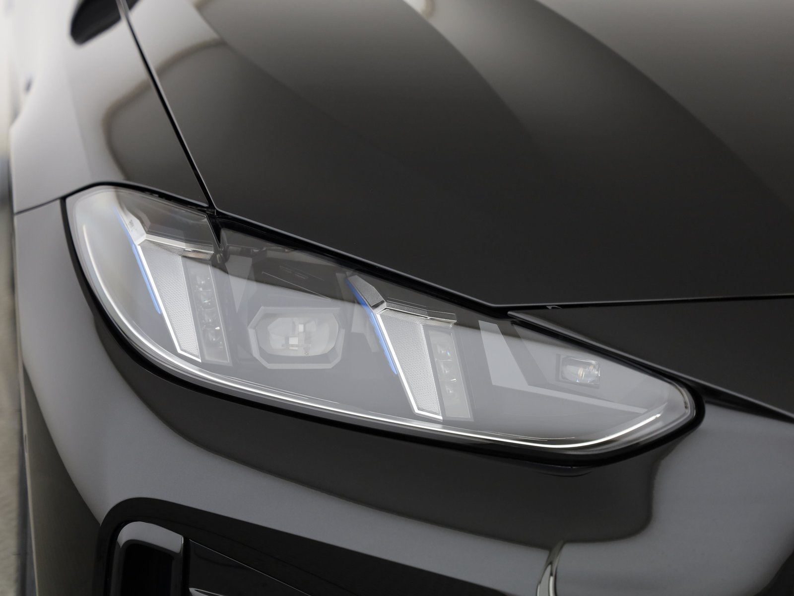 BMW i4 40, Elektro, Neuwagen, Automatik - 6