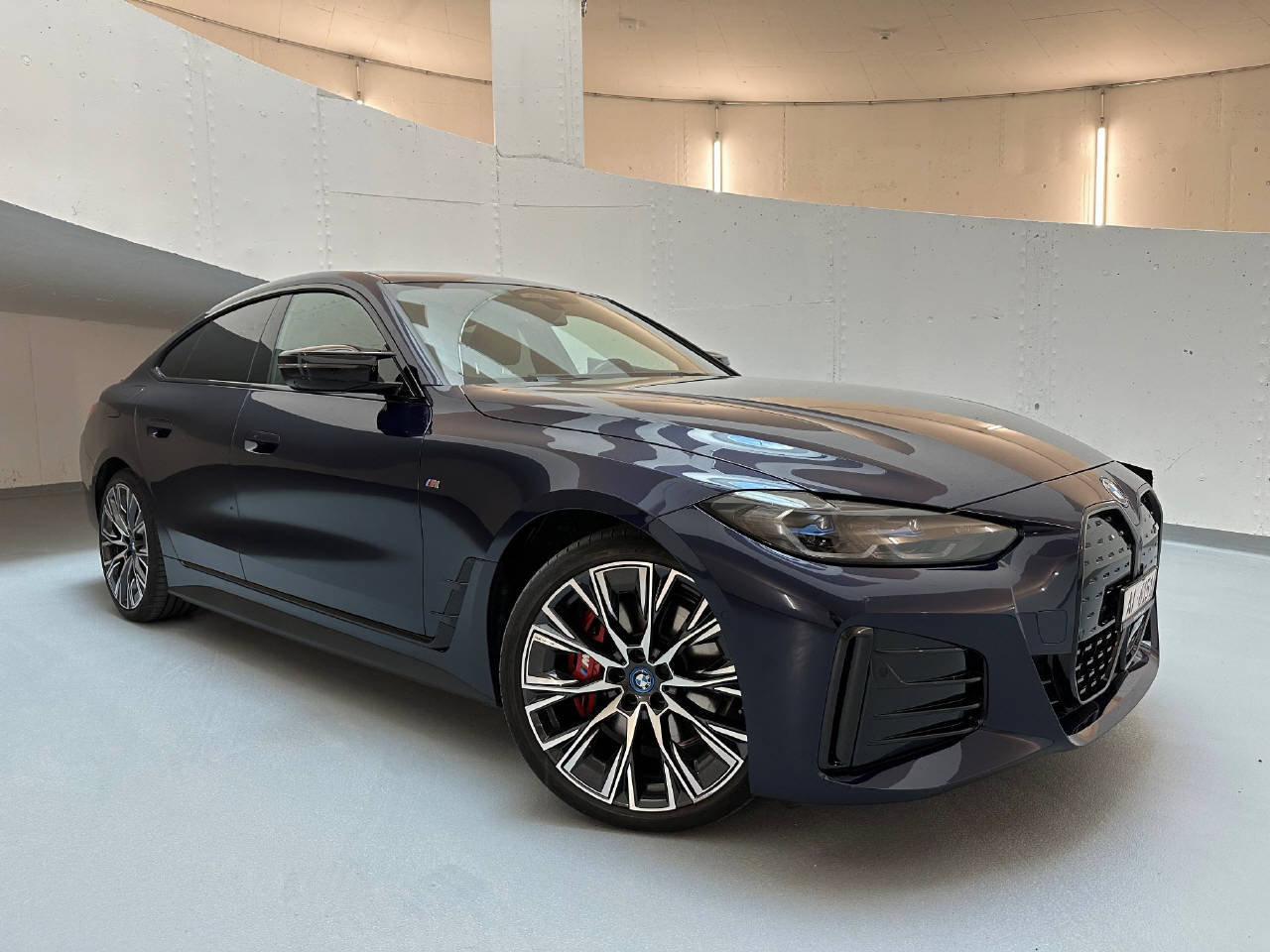 BMW i4 M50