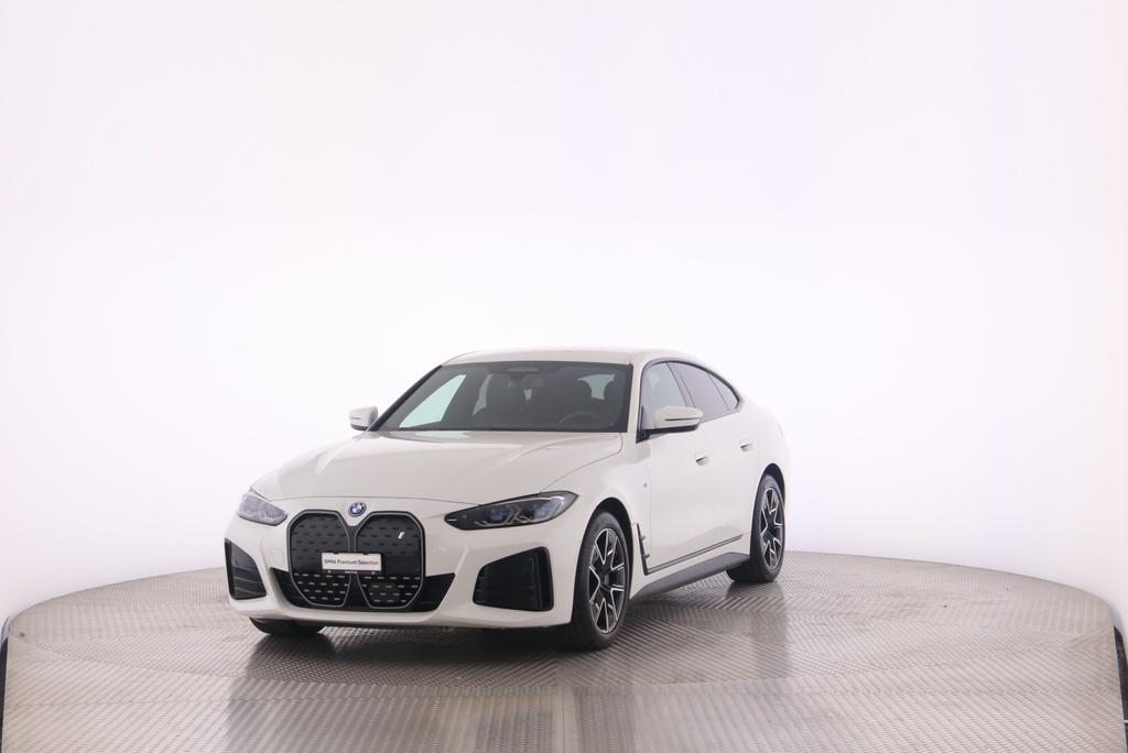 BMW i4 eDrive40