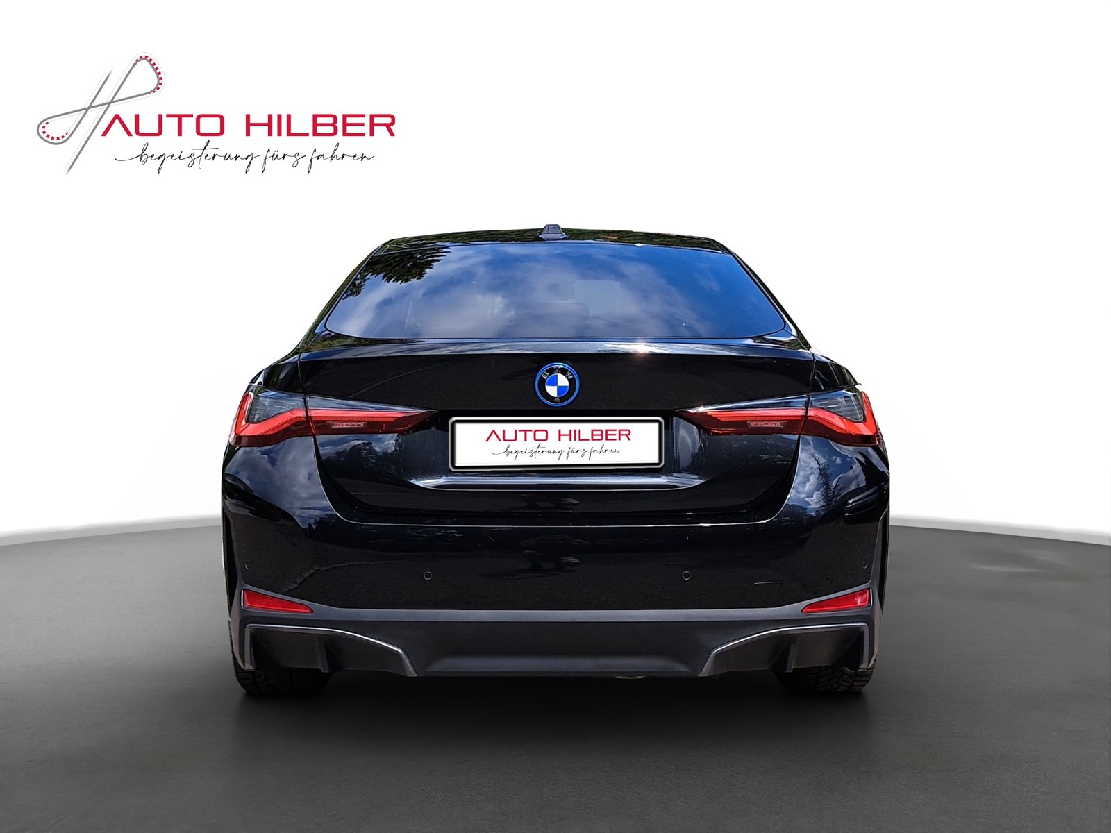 BMW i4 eDrive 40 *Anhängerkupplung*, Electric, Second hand / Used, Automatic - 6