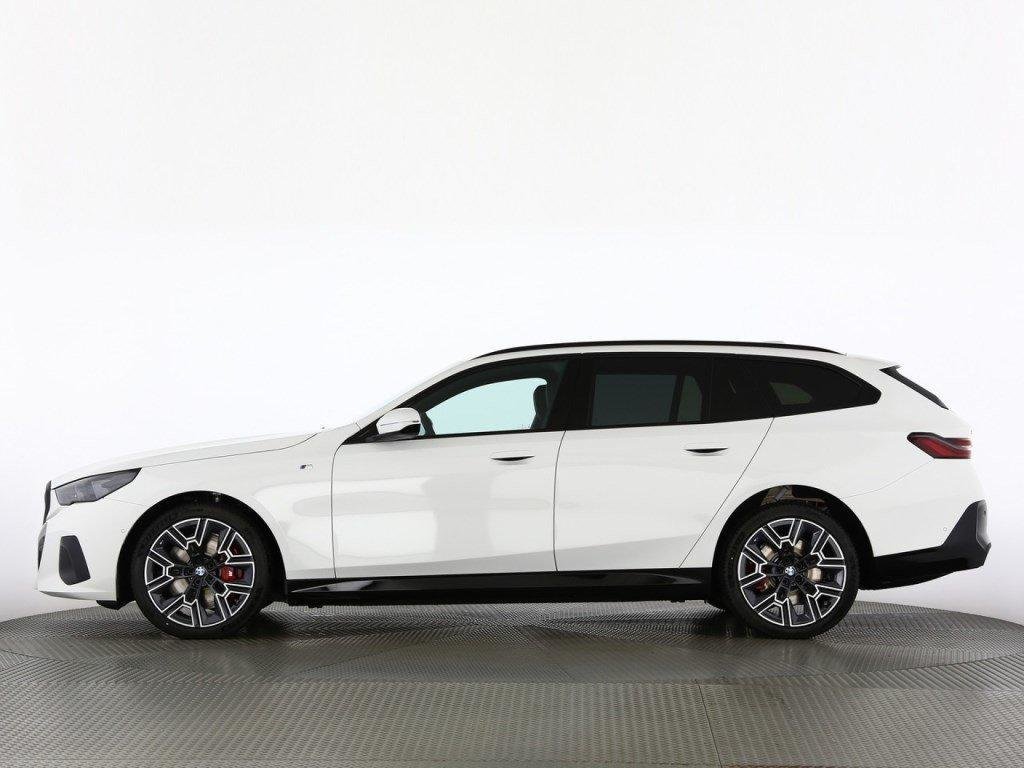 BMW i5 eDrive40 Touring, Elektro, Neuwagen, Automatik - 3