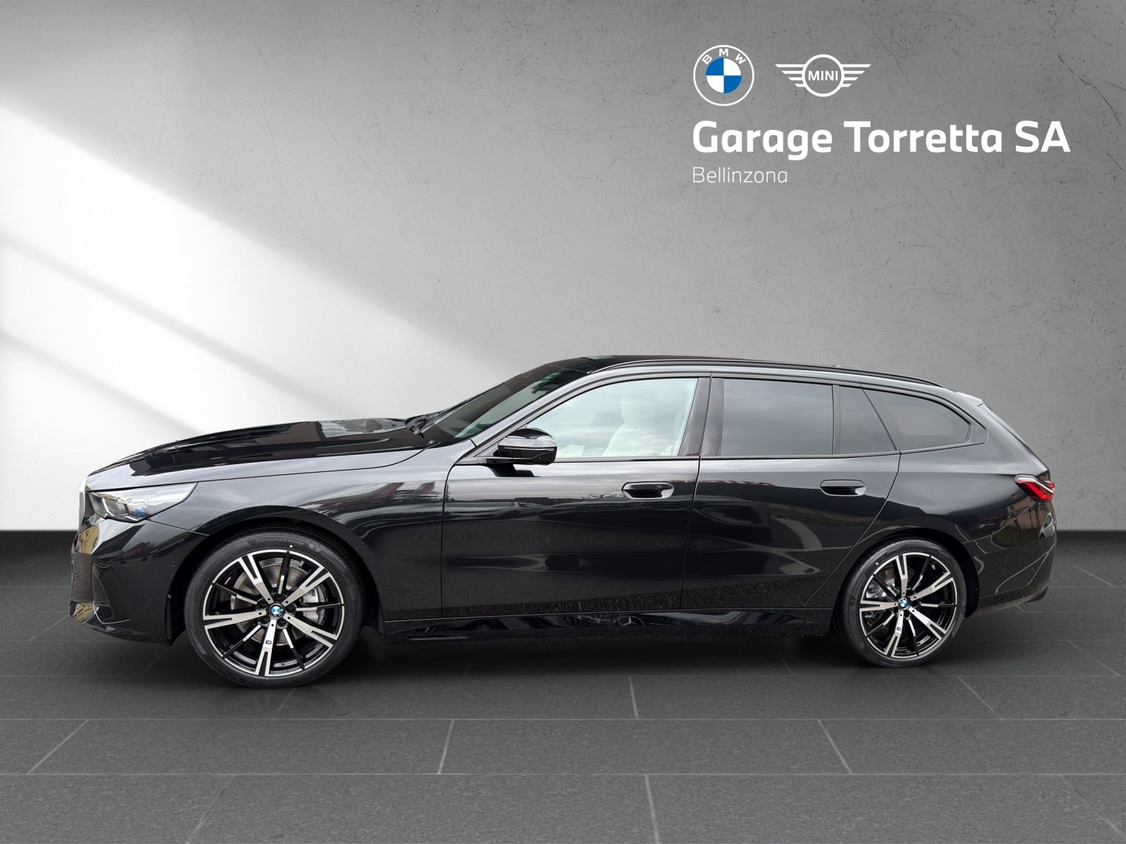 BMW i5 40 Touring M Sport, Électrique, Voiture nouvelle, Automatique - 2