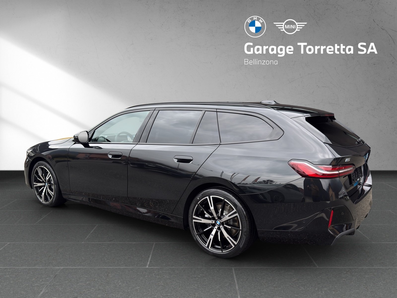 BMW i5 40 Touring M Sport, Électrique, Voiture nouvelle, Automatique - 3