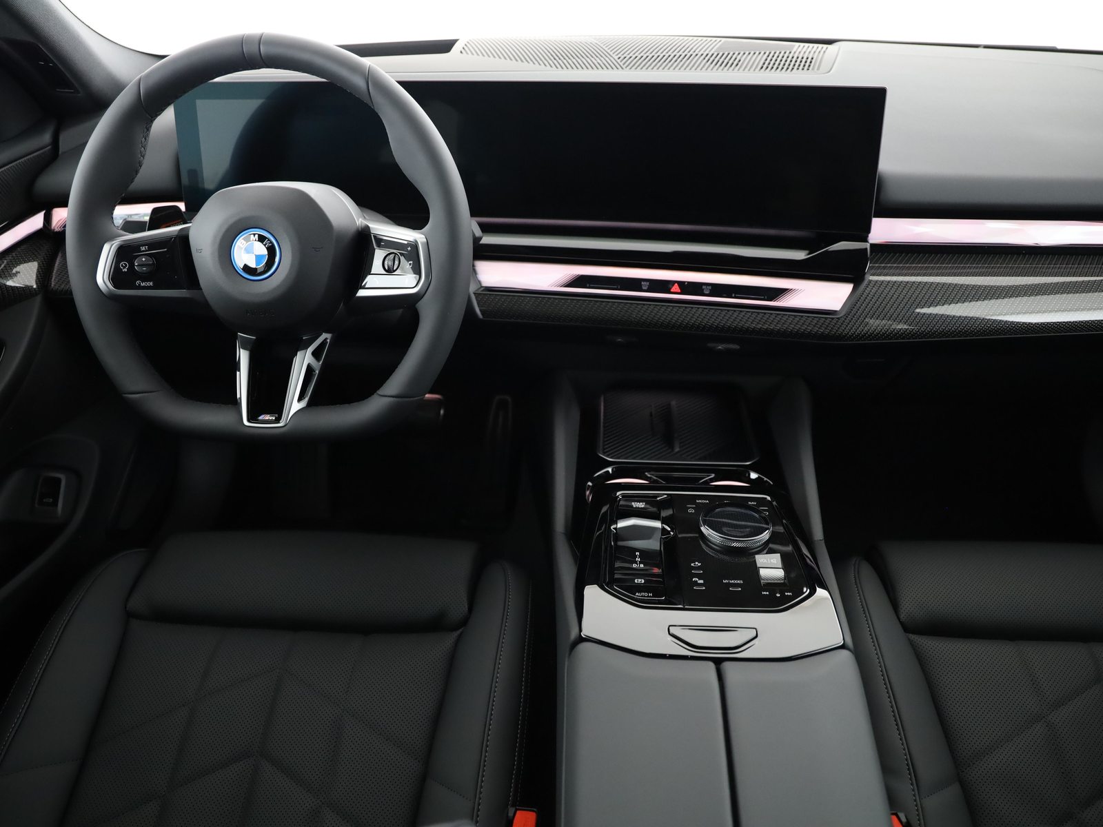 BMW i5 xDrive40 Touring, Électrique, Voiture nouvelle, Automatique - 5