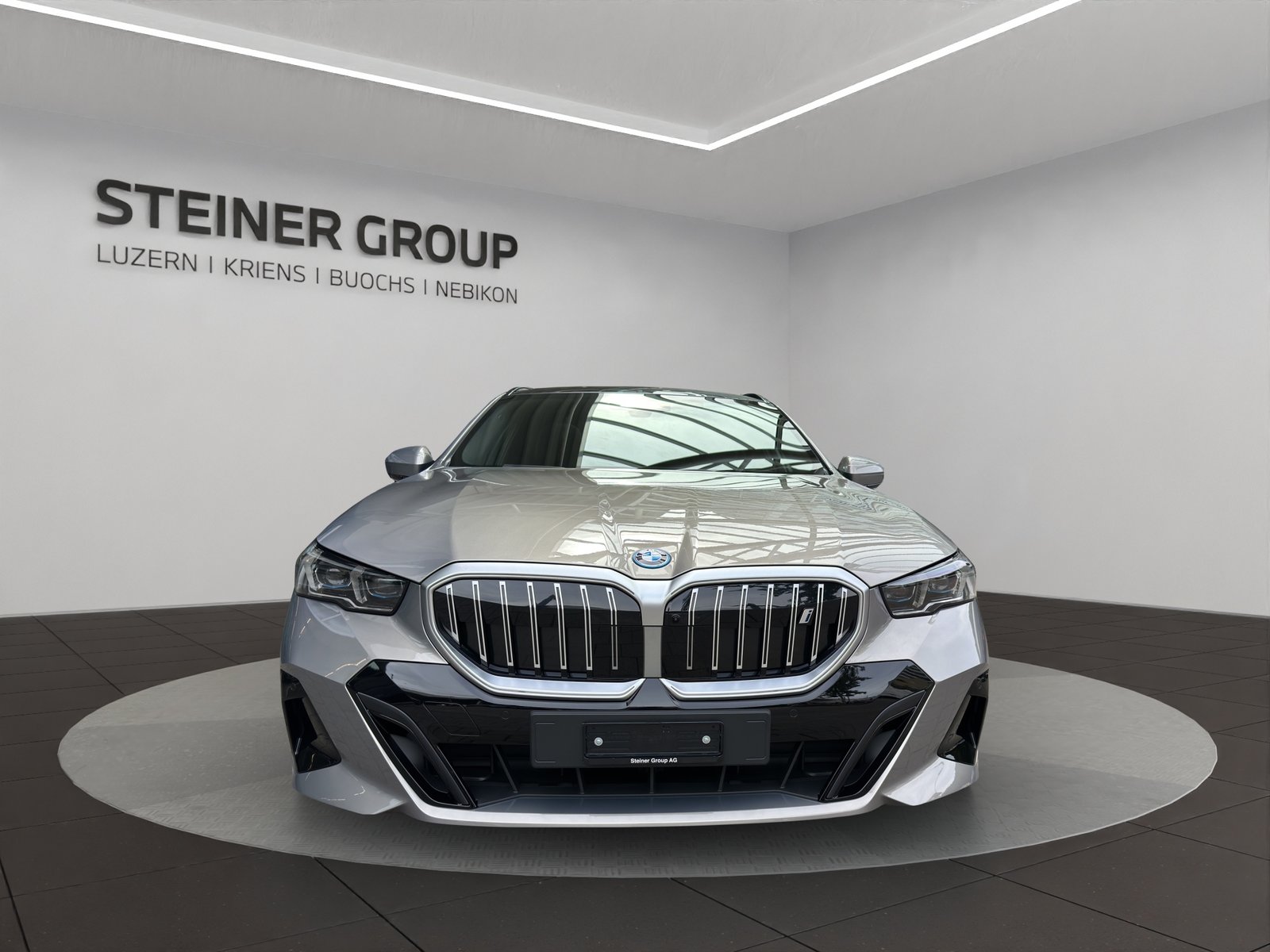 BMW i5 40 Touring M Sport, Electric, New car, Automatic - 2