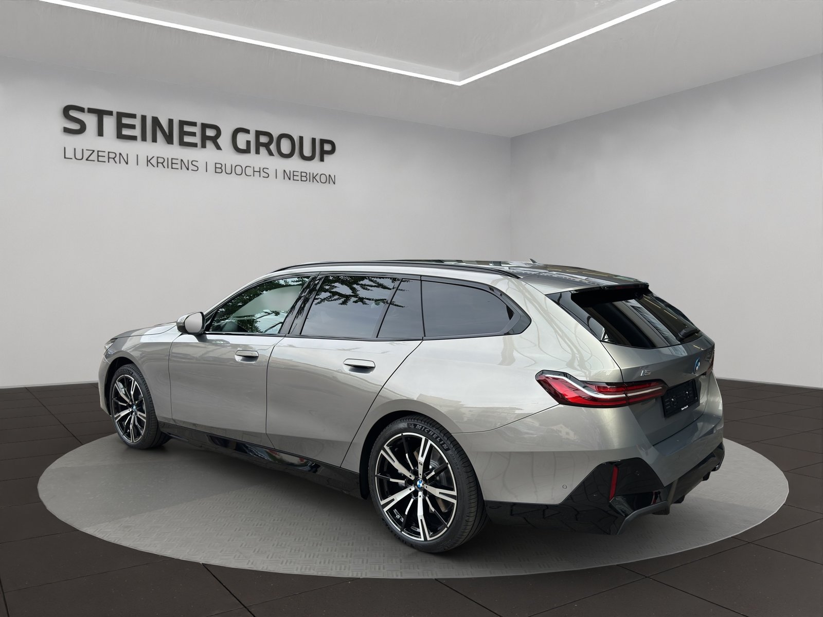 BMW i5 40 Touring M Sport, Electric, New car, Automatic - 7