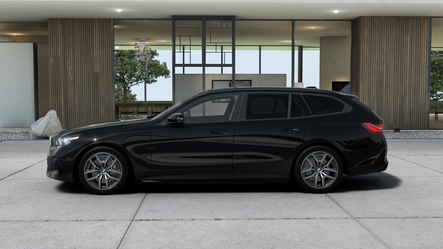 BMW i5 xDrive40 Touring, Elektro, Neuwagen, Automatik - 2