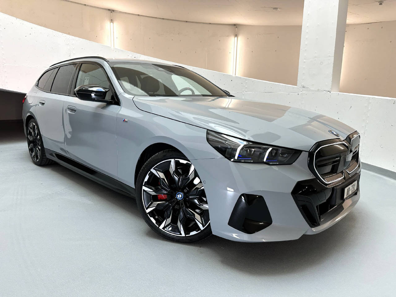 BMW i5 M60 Touring