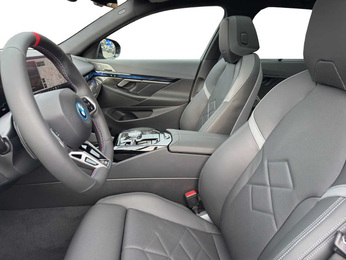 BMW i5 M60 Touring M Sport Pro, Elektro, Vorführwagen, Automatik - 7
