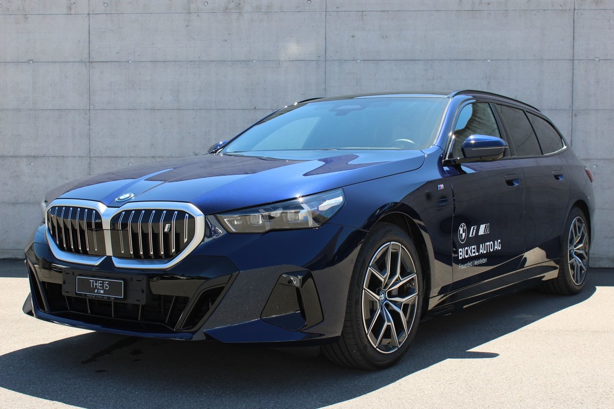 BMW i5 eDrive 40 Tour M Sport